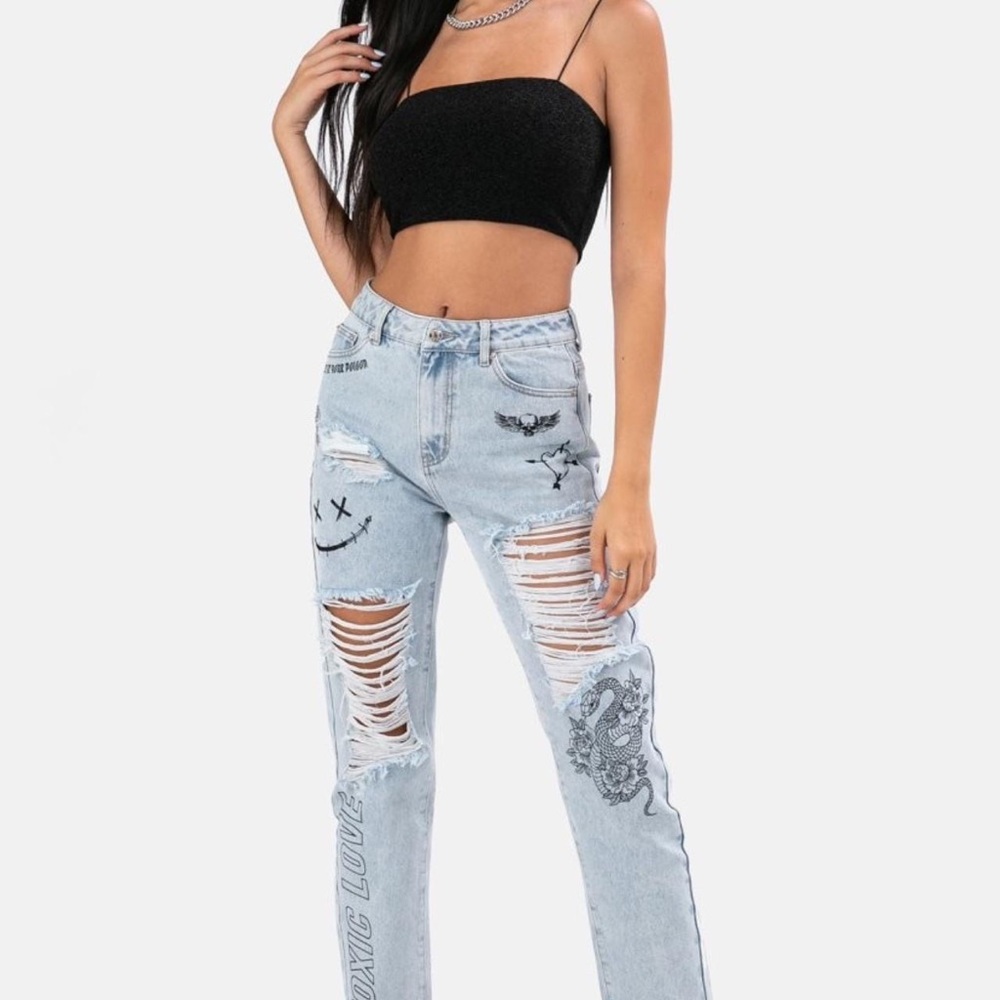 Adika ‘TOXIC’ Ripped Light Blue Jeans